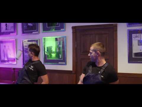 Видео пирамиды шампанского ShowBar